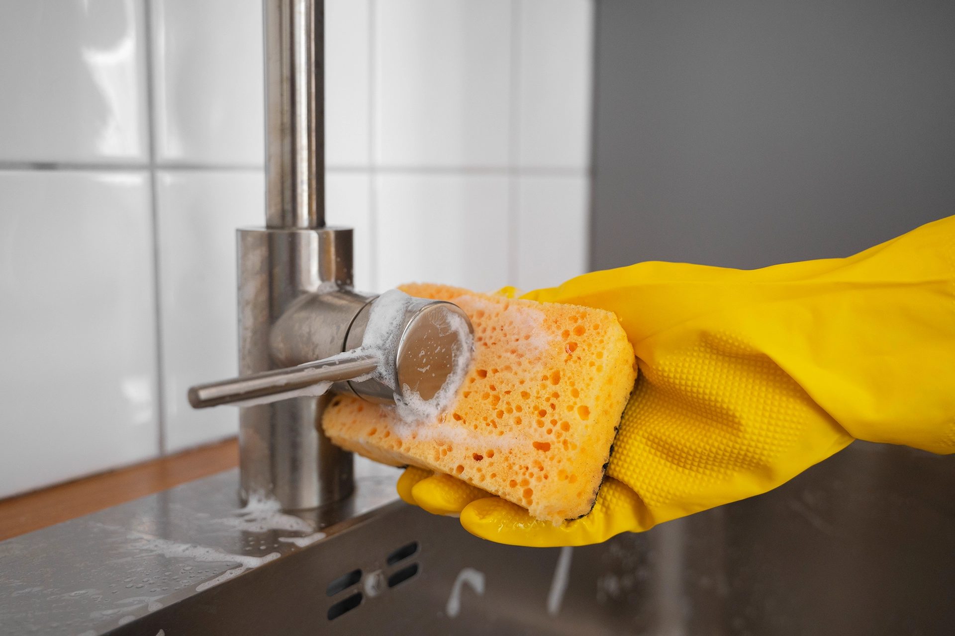 fixture cleaning